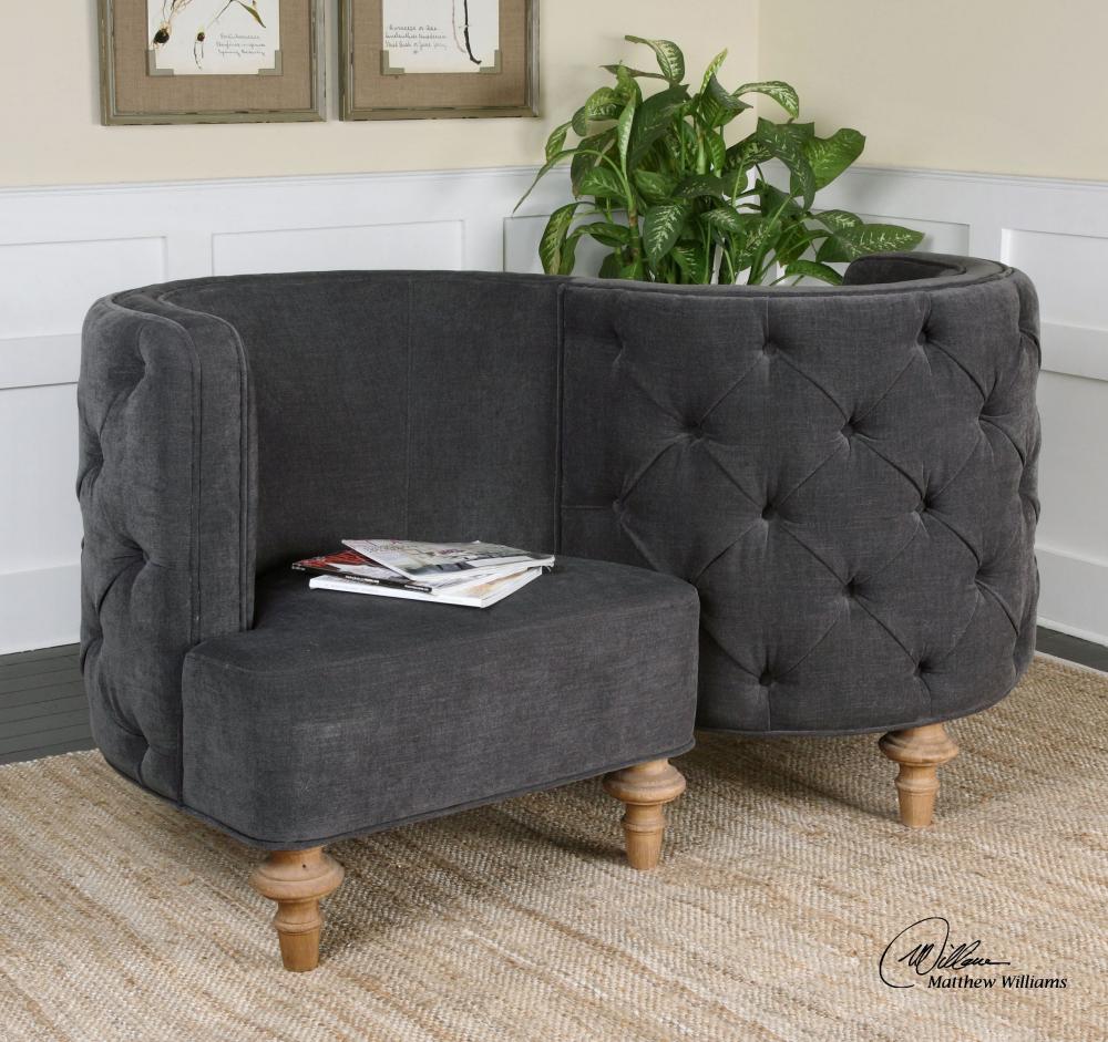 Tyrah Tete-a-tete Velvet Loveseat